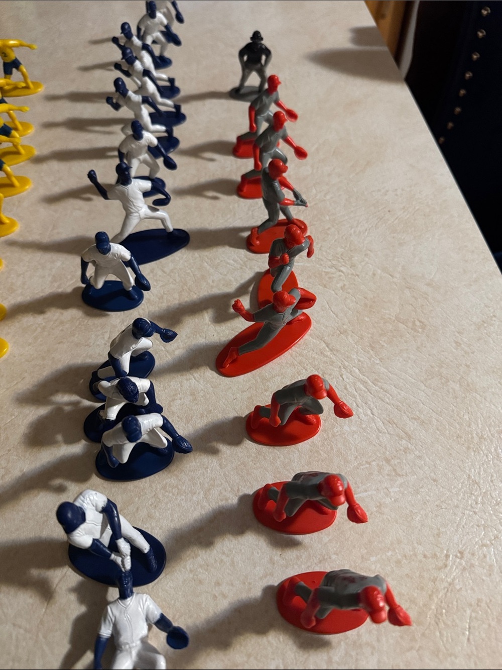 Kaskey baseball Kids Team Figure Toy Set - Blue, Red, Gray, White